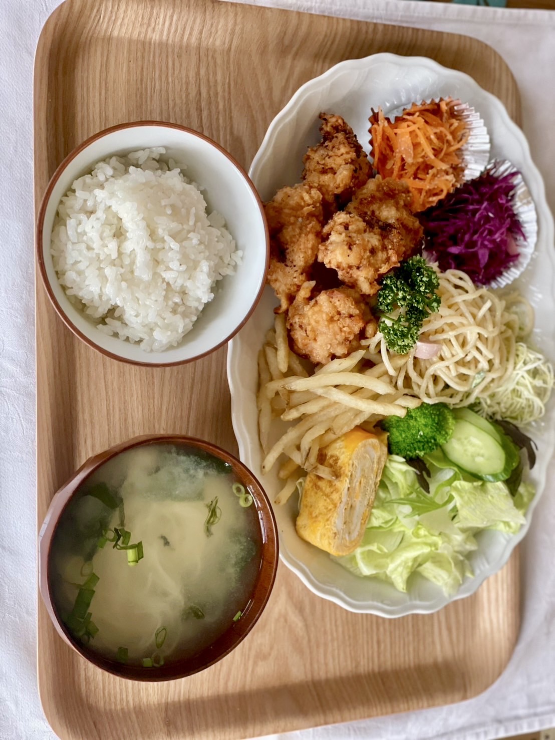 唐揚げ定食