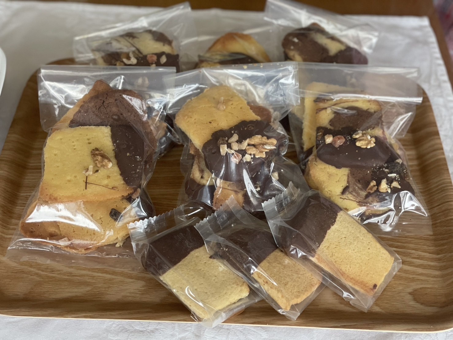スイーツの店内販売します